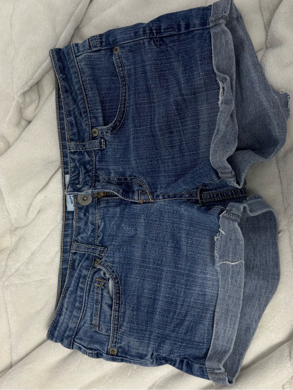 Aeropostale Women’s Medium Blue Cuffed Denim Shorts
